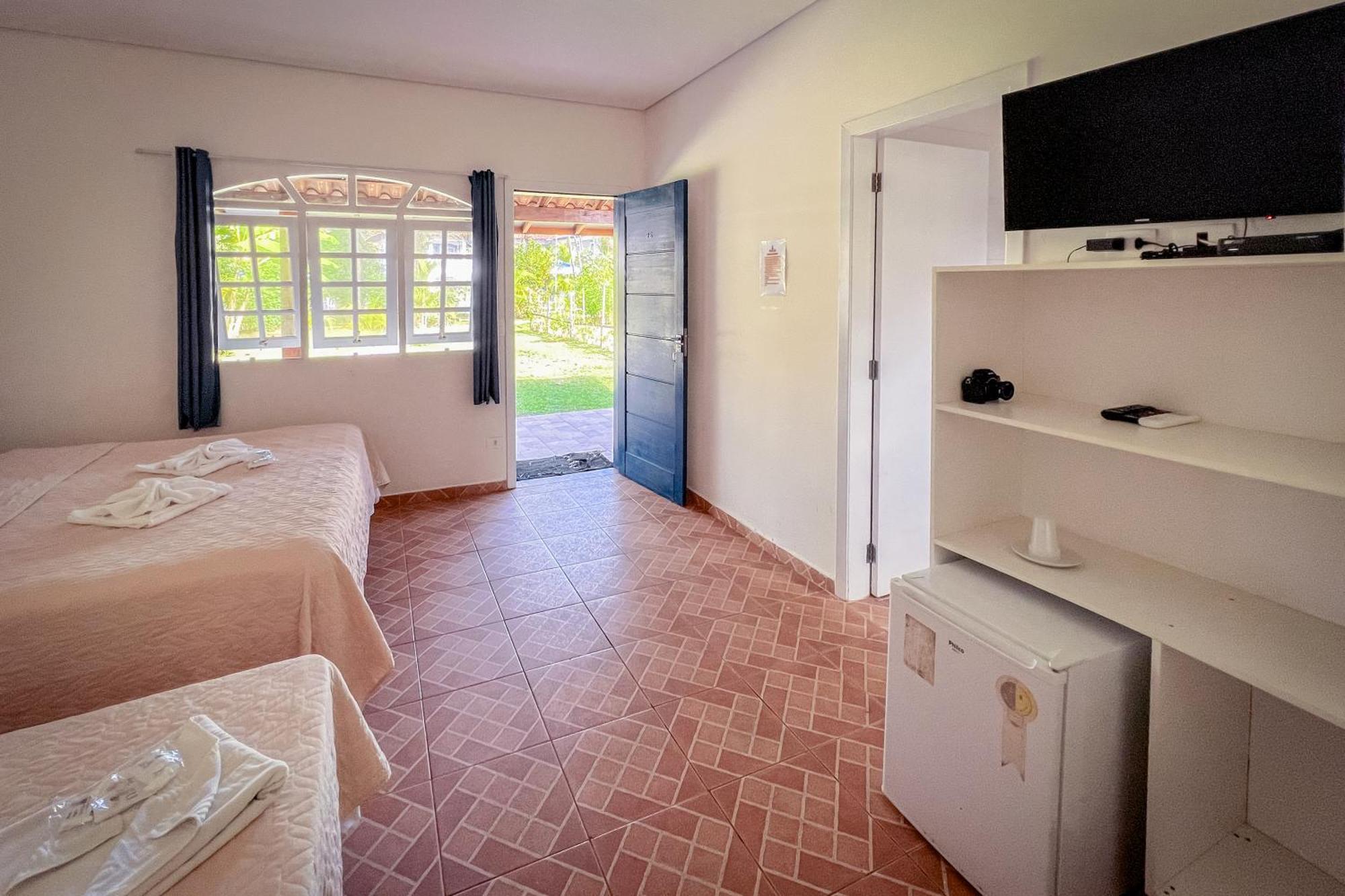 Hotel Velinn Porto Do Eixo